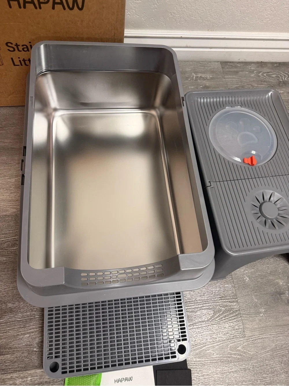 Enclosed Stainless Steel litter Box